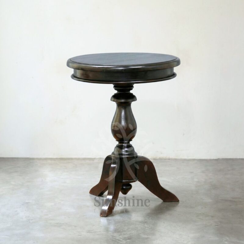Classic pedestal wood side table